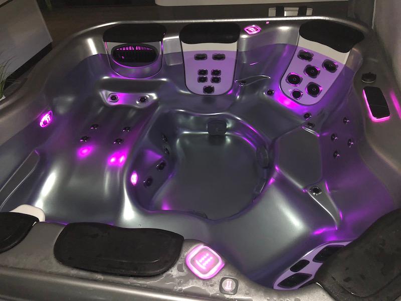 SPA A8D SPA 5 Places