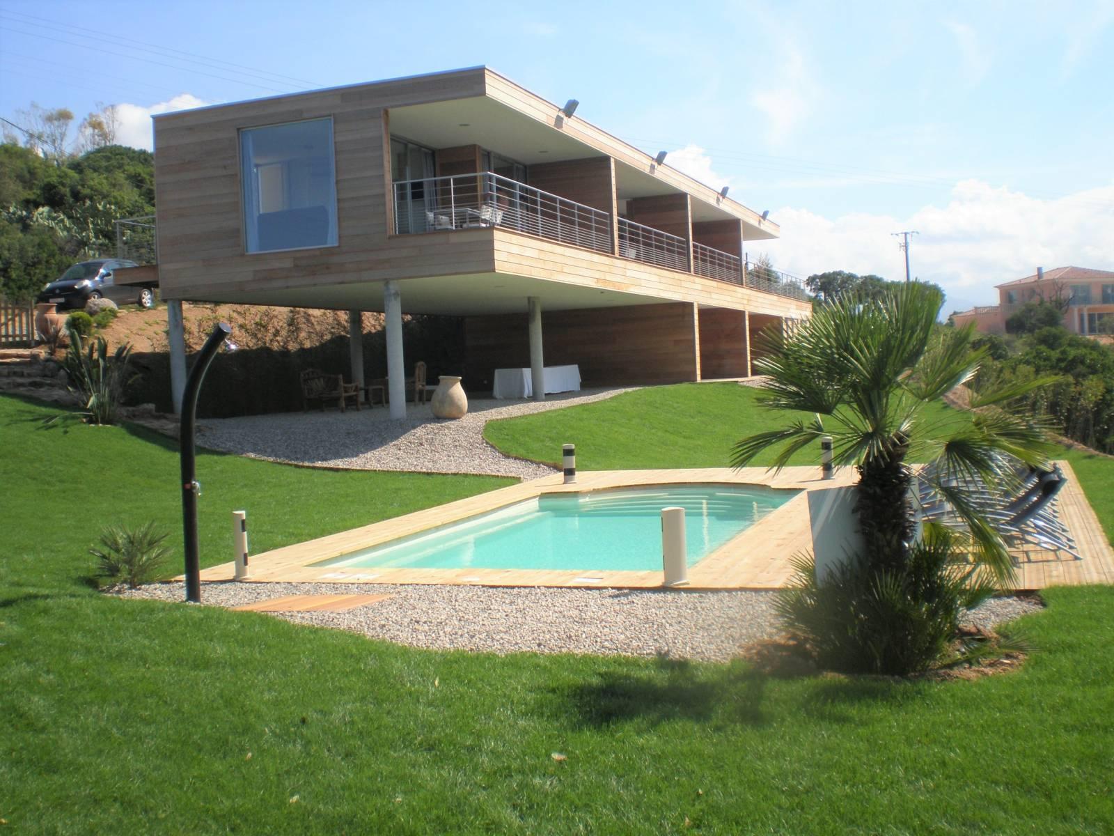 Fidji ou Capri Piscine à fond plat de 8,10 m x 3,90 m