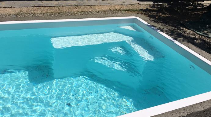 Gentau Dimensions : 4,30 m x 2,20 m x 1,45 m