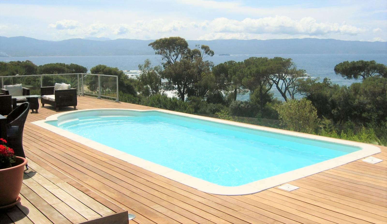 Hawai Piscine à fond progressif de 9 m x 3,90 m x 1,10 à 1,90 m