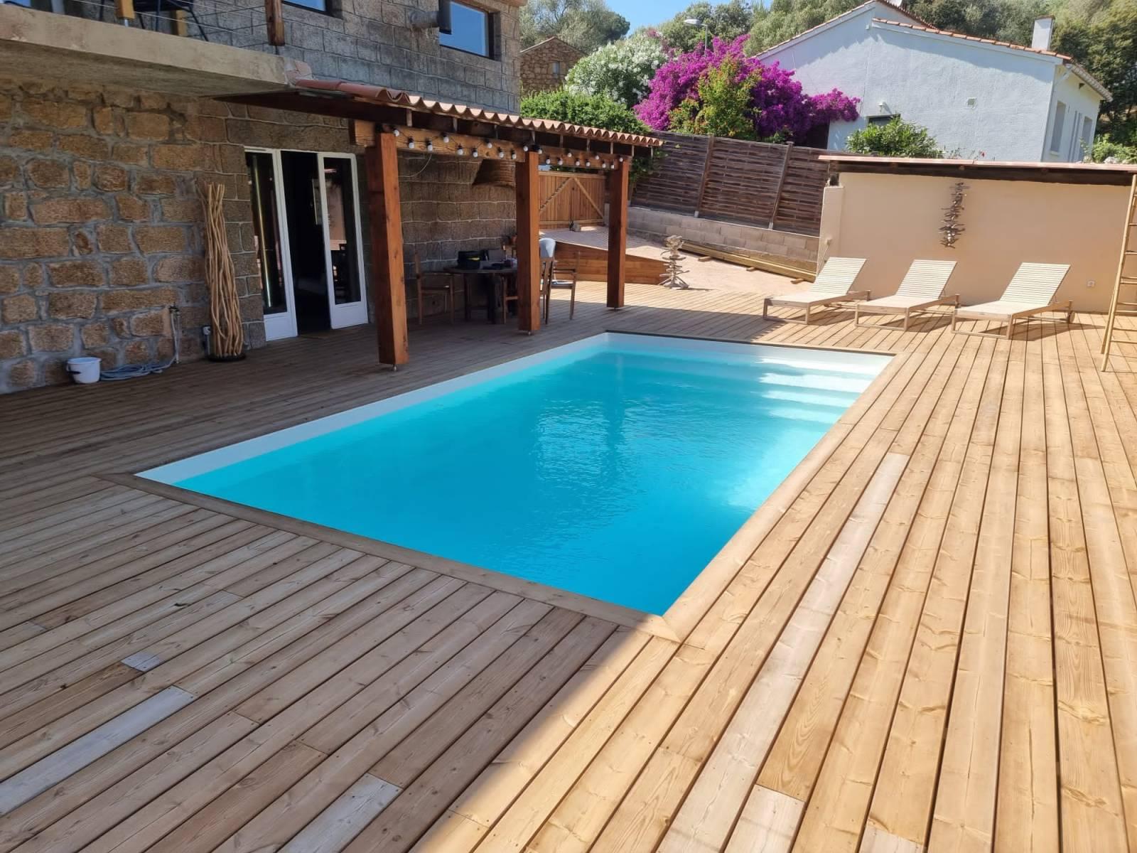 Martinique Piscine à fond plat de 7,00 m x 4,20 m x 1,50 m
