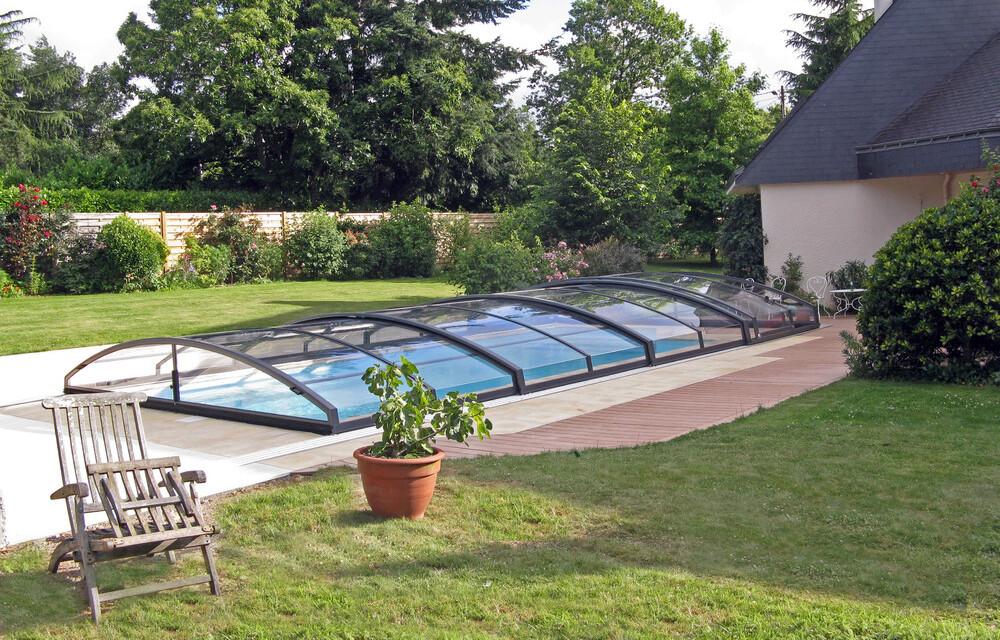 Imperia Abri de piscine bas : LA nouvelle tendance sur le marché européen