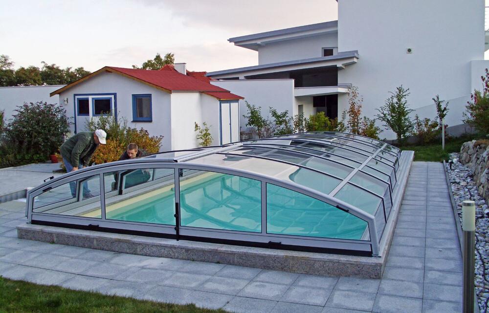 Imperia Abri de piscine bas : LA nouvelle tendance sur le marché européen