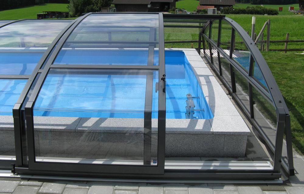 Imperia Abri de piscine bas : LA nouvelle tendance sur le marché européen