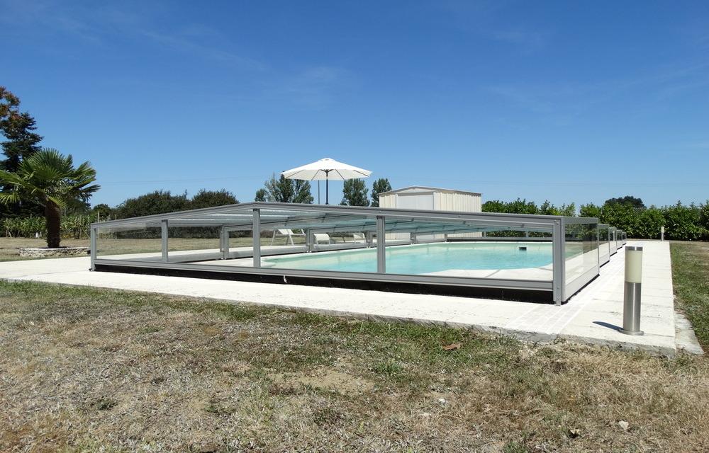 Libao Abri bas en verre & polycarbonate pour embellir votre piscine
