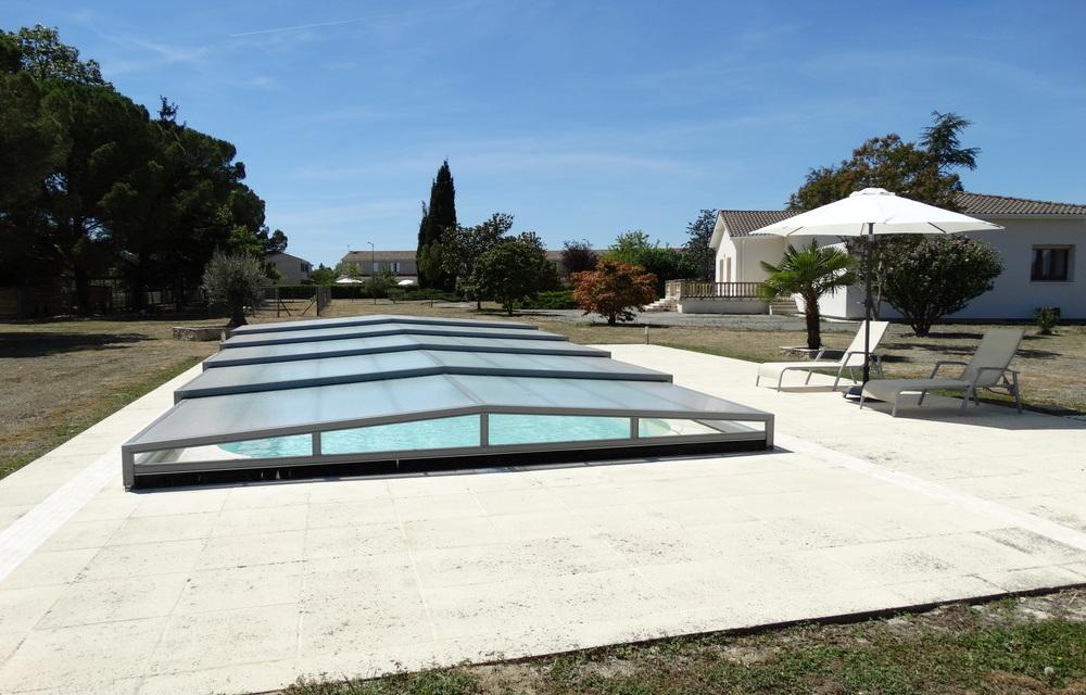 Libao Abri bas en verre & polycarbonate pour embellir votre piscine