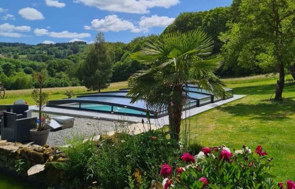 Monza Abri bas : design et fluidité, un must pour votre piscine