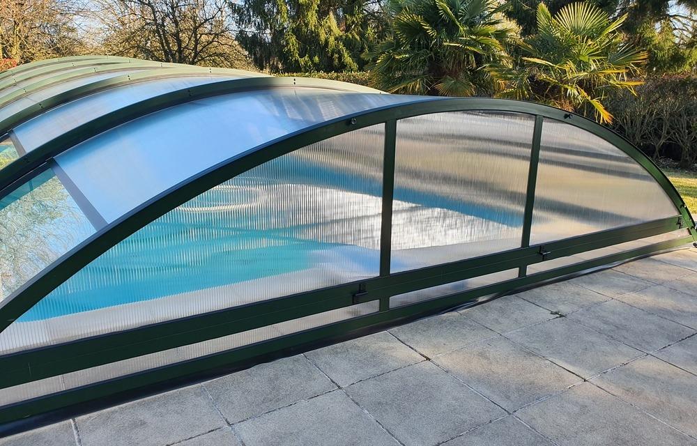 Abri piscine bas de qualité au meilleur prix - modèle ROMA