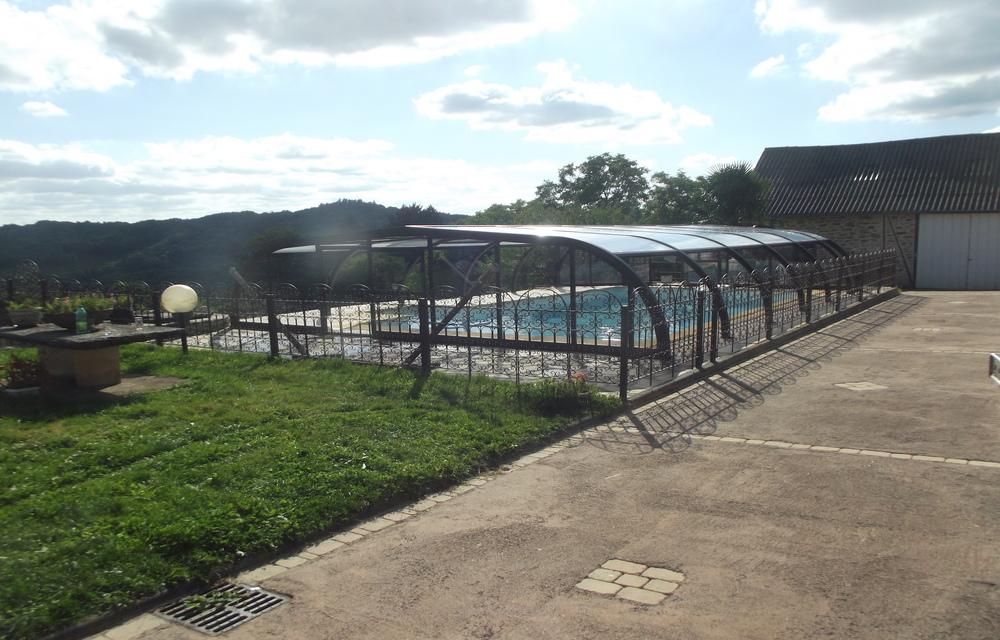 Verona 180 Maximaliser les volumes de votre piscine avec cet abri mi-haut