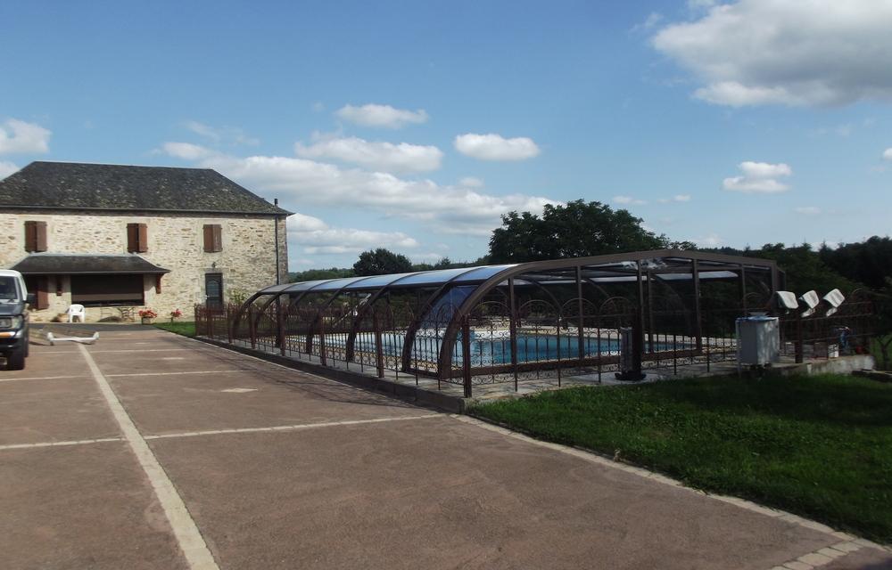 Verona 180 Maximaliser les volumes de votre piscine avec cet abri mi-haut