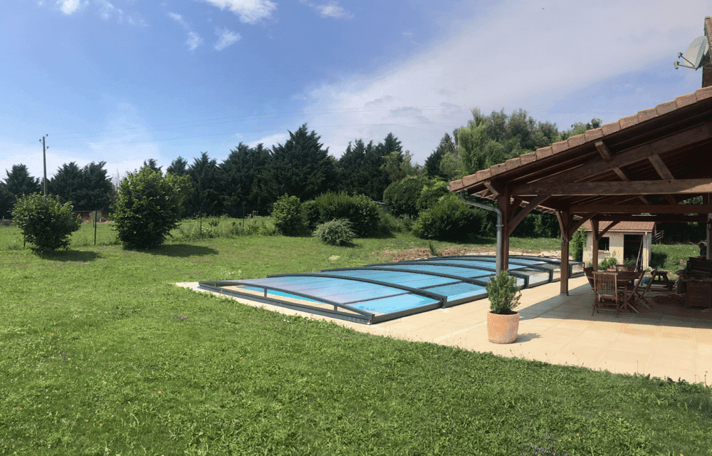 Boréalis XS Abri discret pour votre piscine