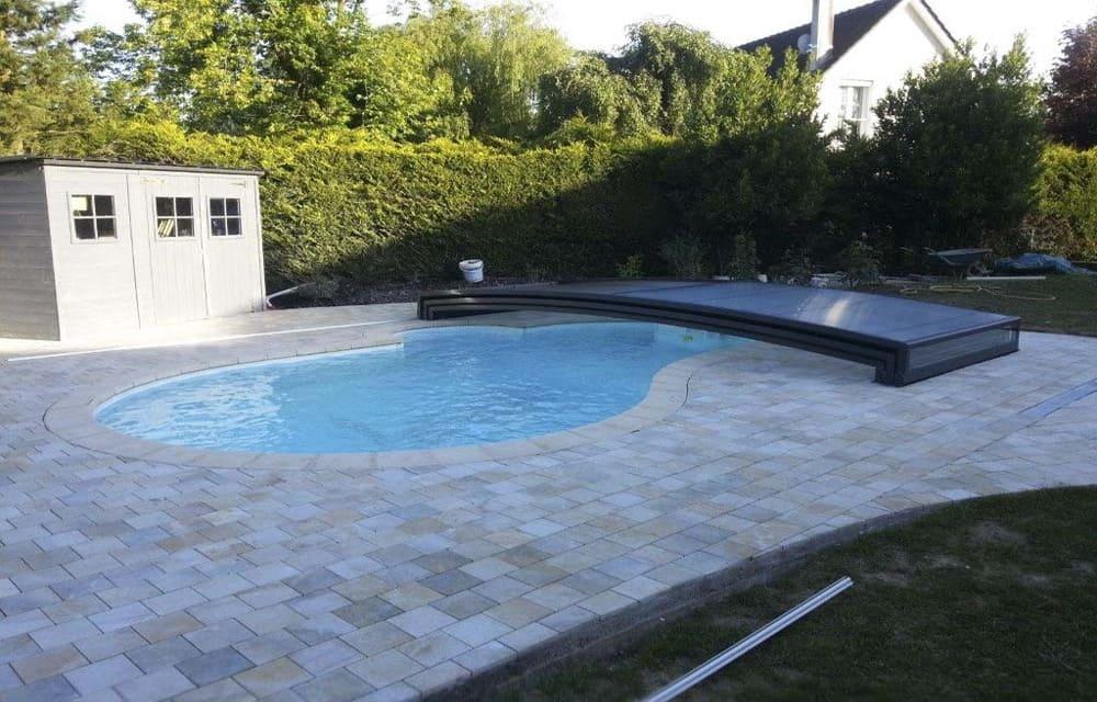 Boréalis XS Abri discret pour votre piscine