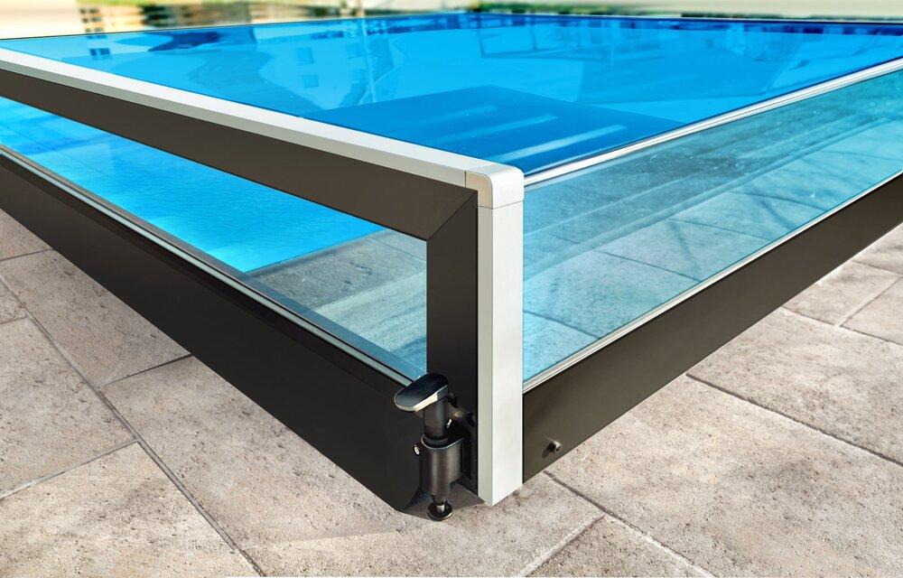 Champion Abri extra plat design, pour une parfaite intégration