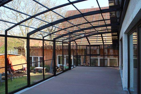 Aluwall II Terrasse Un abri de terrasse au design moderne